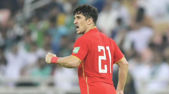 今晨足总杯焦点战，波尔图官宣签约，质疑声仍在，团队化学反应显著