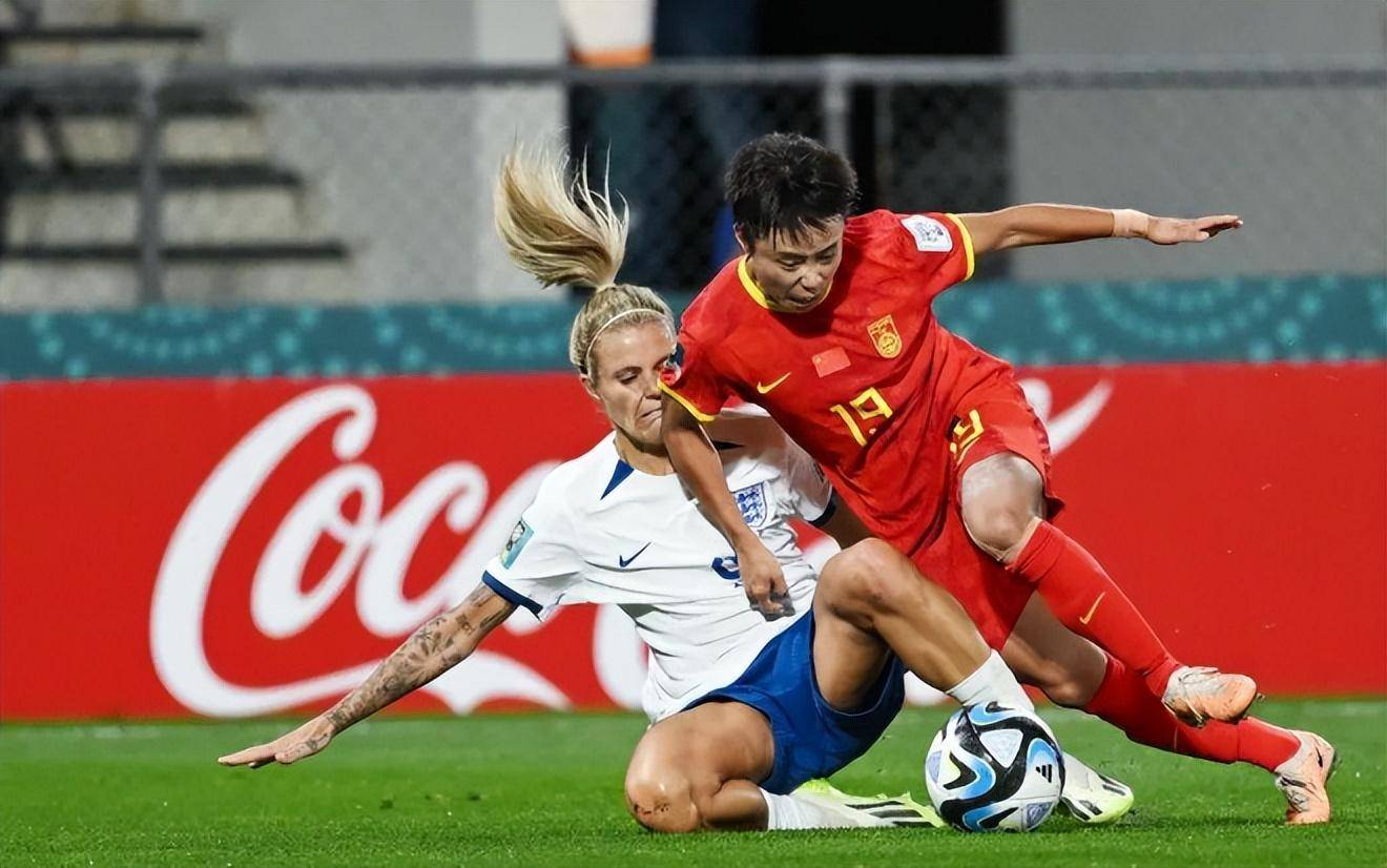 开云官网-国际比赛日体能课后，西汉姆遗憾出局备战欧超杯，底气十足，更衣室氛围转暖